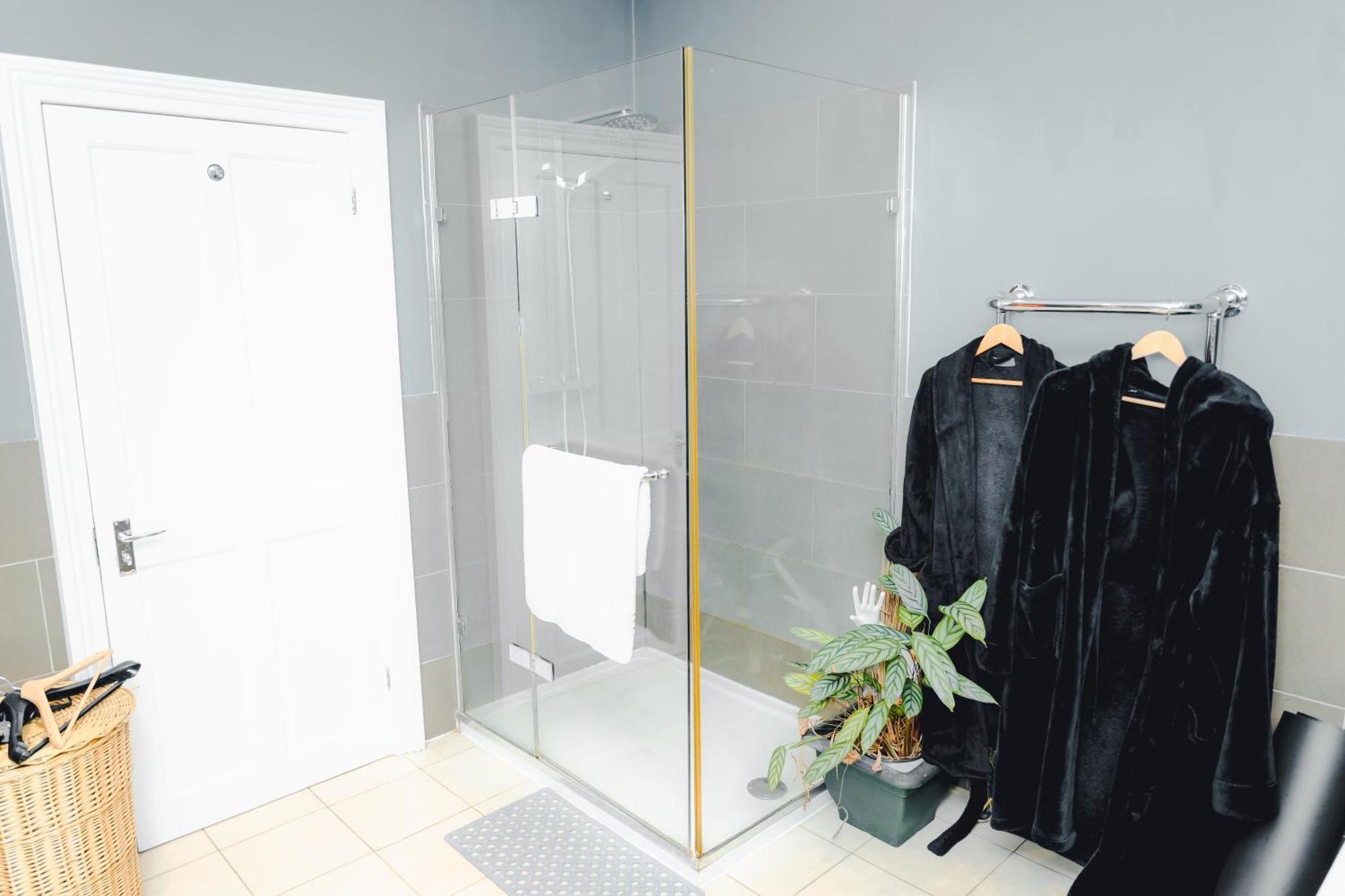 Master En - Townhouse Double With Garden & Hot Tub Habitación en casa particular Londres